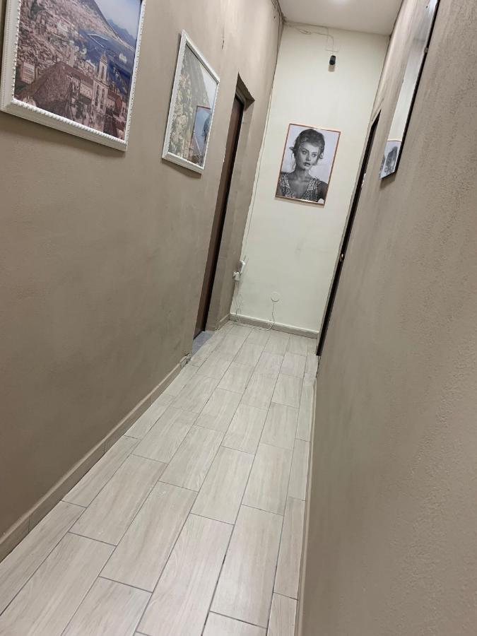Spaccanapoli A Due Passi Da Via Tribunali Couette-café Naples